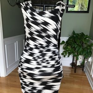 Loft Small Black & Cream Sleeveless Dress